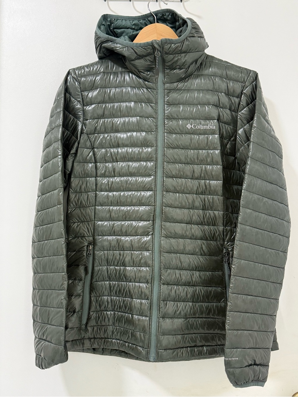 COLUMBIA Goose Down Hooded Jacket - Olive Green